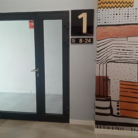 Wroclove Airport Loft Wroclaw Luaran gambar