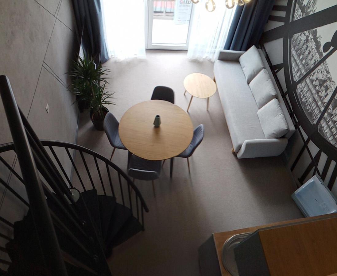 Wroclove Airport Loft Wroclaw Luaran gambar